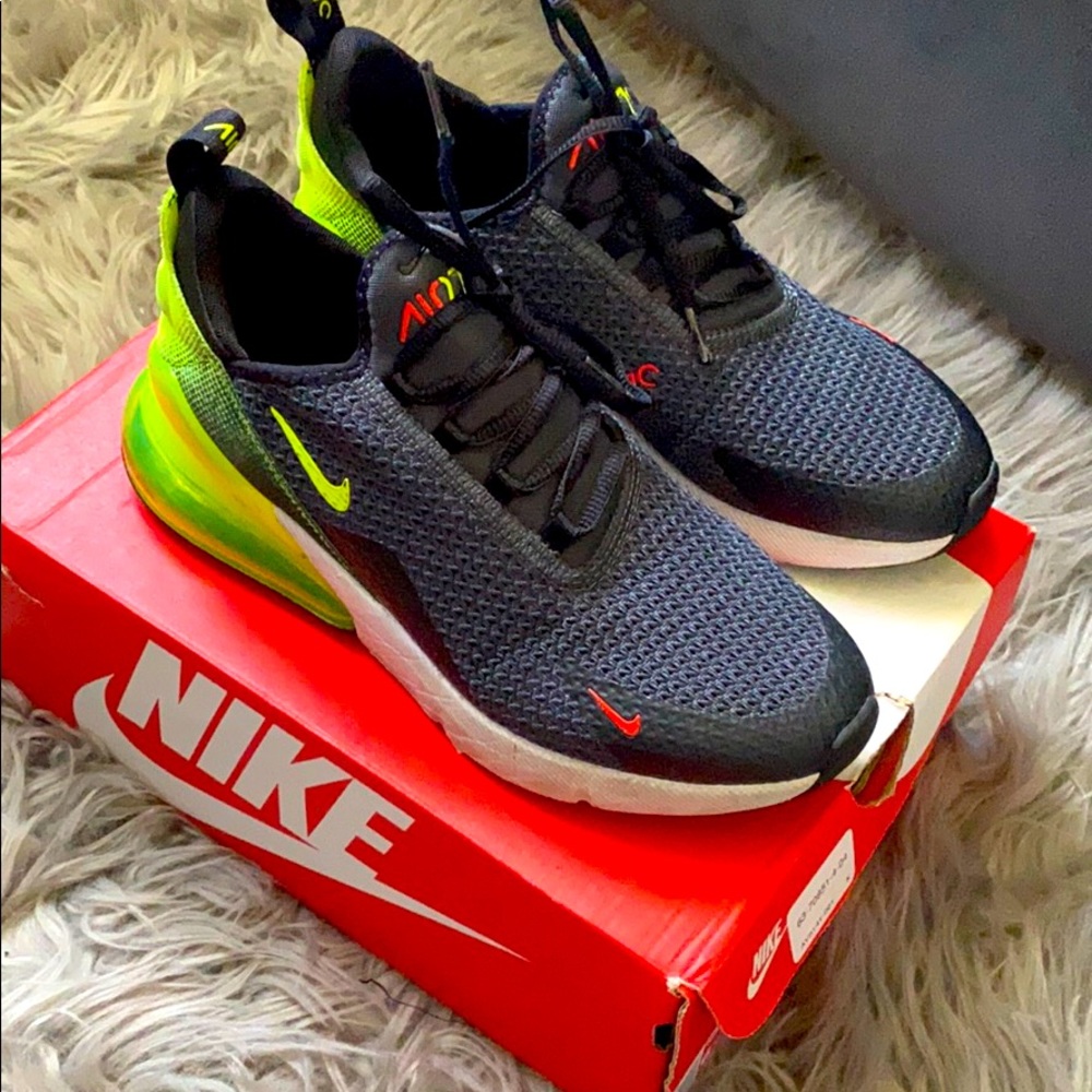 Nike Air Max 270 Rf